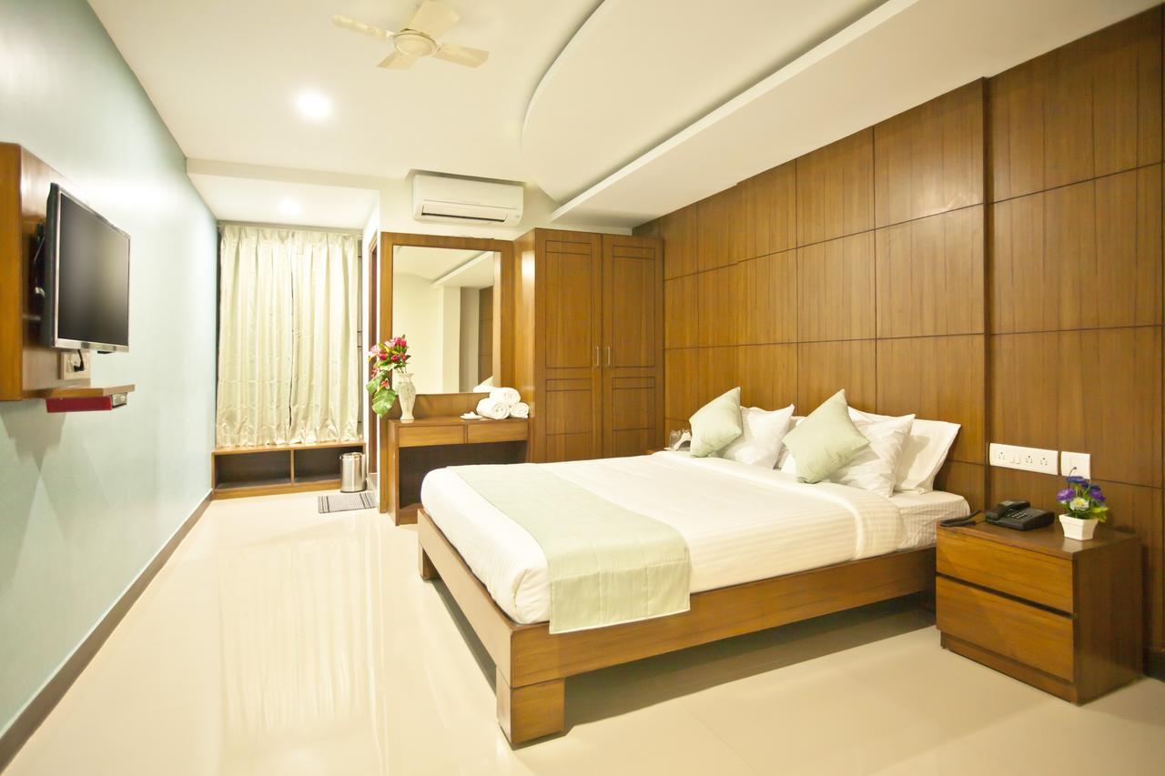 โศภา เรซิเดนซี Hotel บังกาลอร์ ภายนอก รูปภาพ